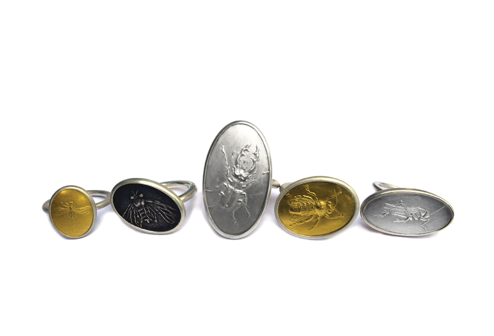 Ringe mit geprägten Insekten, 925er Silber / 750er Gold / 900er Gold